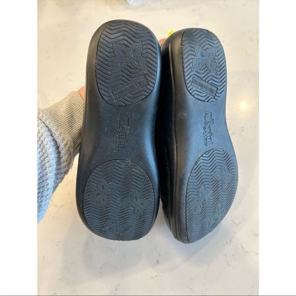 Alegria Keli Black Leather Slip-On Wedge Heel Comfort Work Shoes - Picture 5 of 7